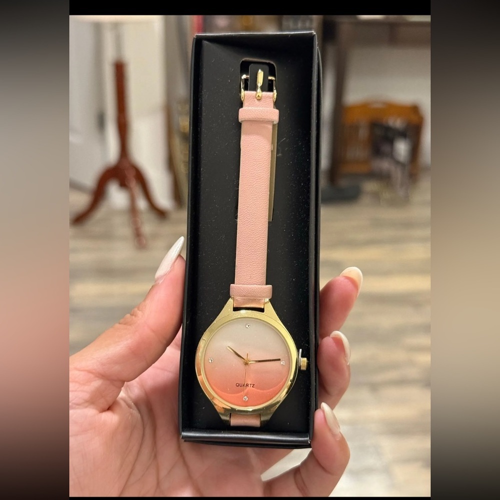AVON | Pink Ombré Watch NWT
